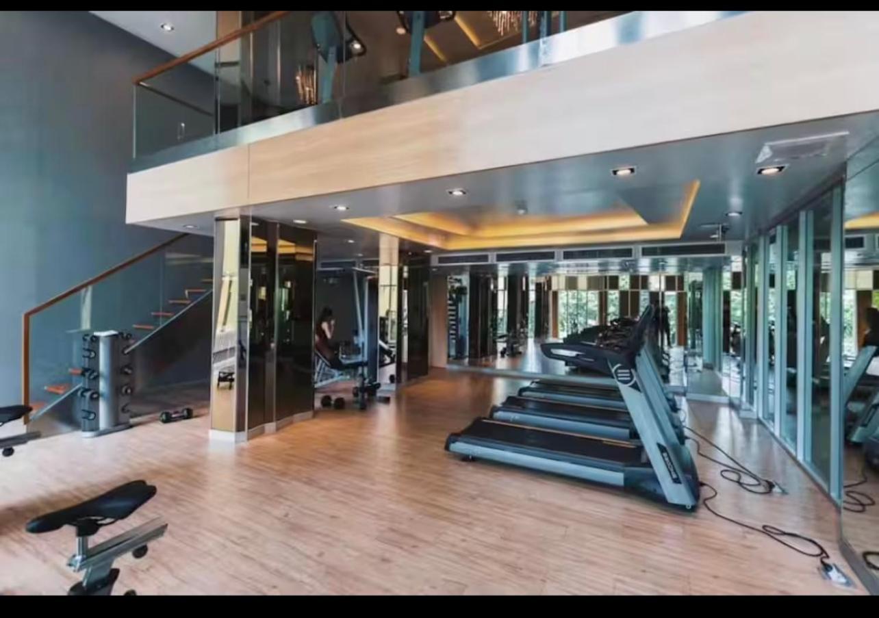 Apartment Welcome To Warm Here Have Gym Saona Netflix